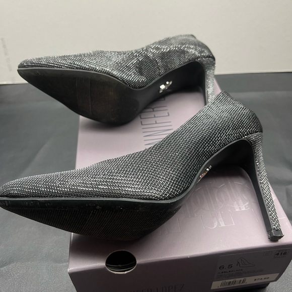 Jennifer Lopez Heels - Size 6.5 - Worn once/like new in box - Picture 5 of 10